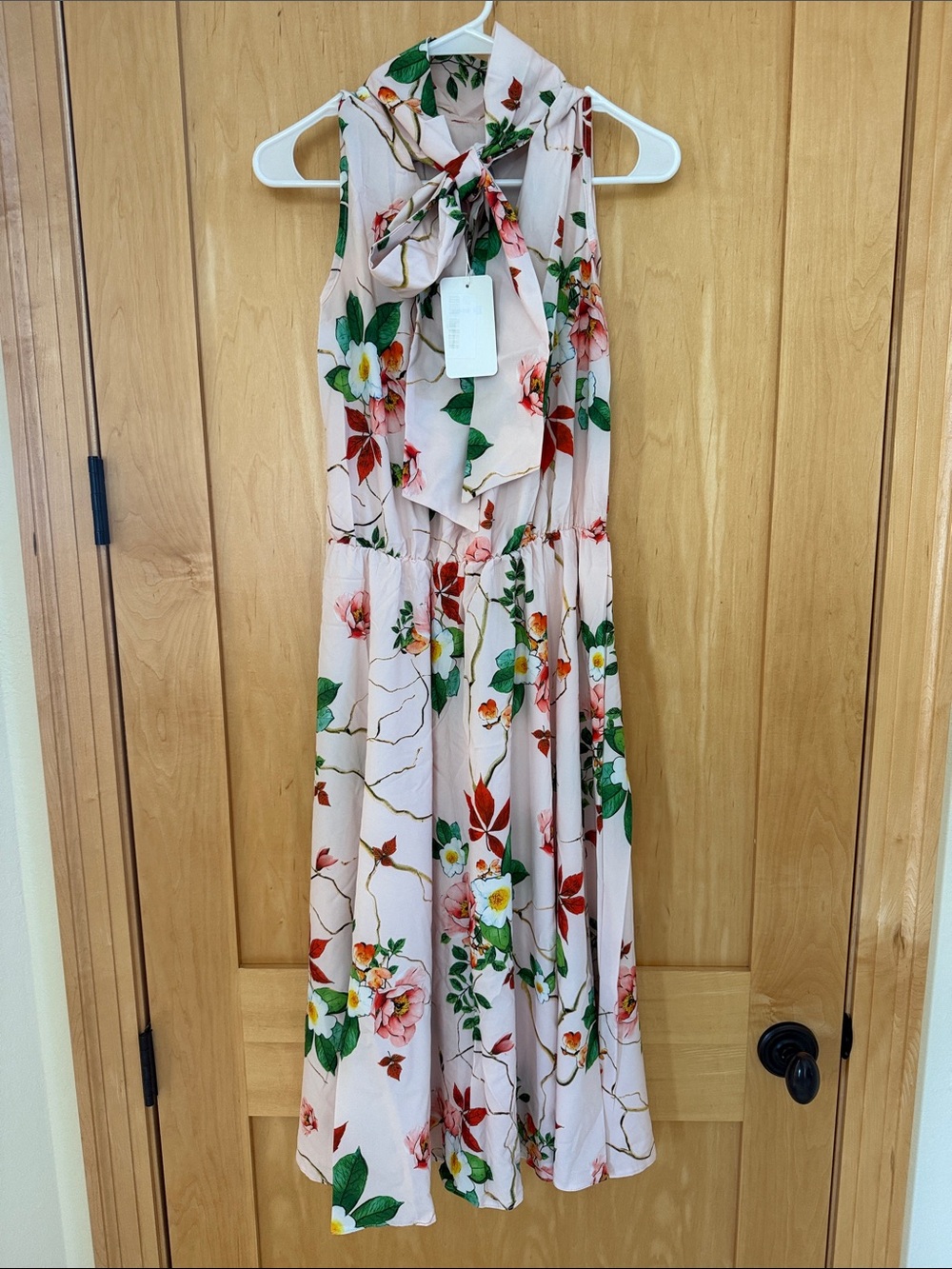 Floral Tie-Neck Midi Dress in Blush Pink